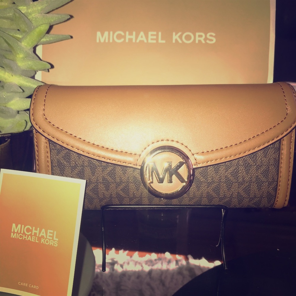 MICHAEL KORS FULTON wallet